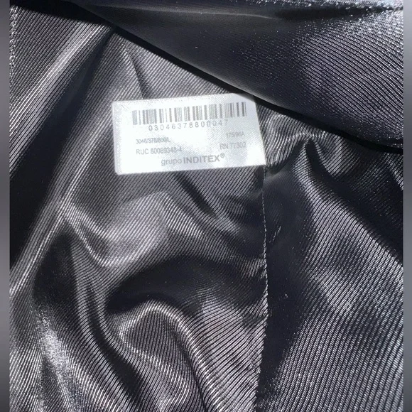 Zara Lady Jacket/Blazer, EUC, black with gold buttons, sz L - Picture 3 of 3